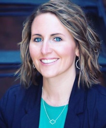 Melissa Dix - Realtor - United Country Midwest Lifestyle Auctions