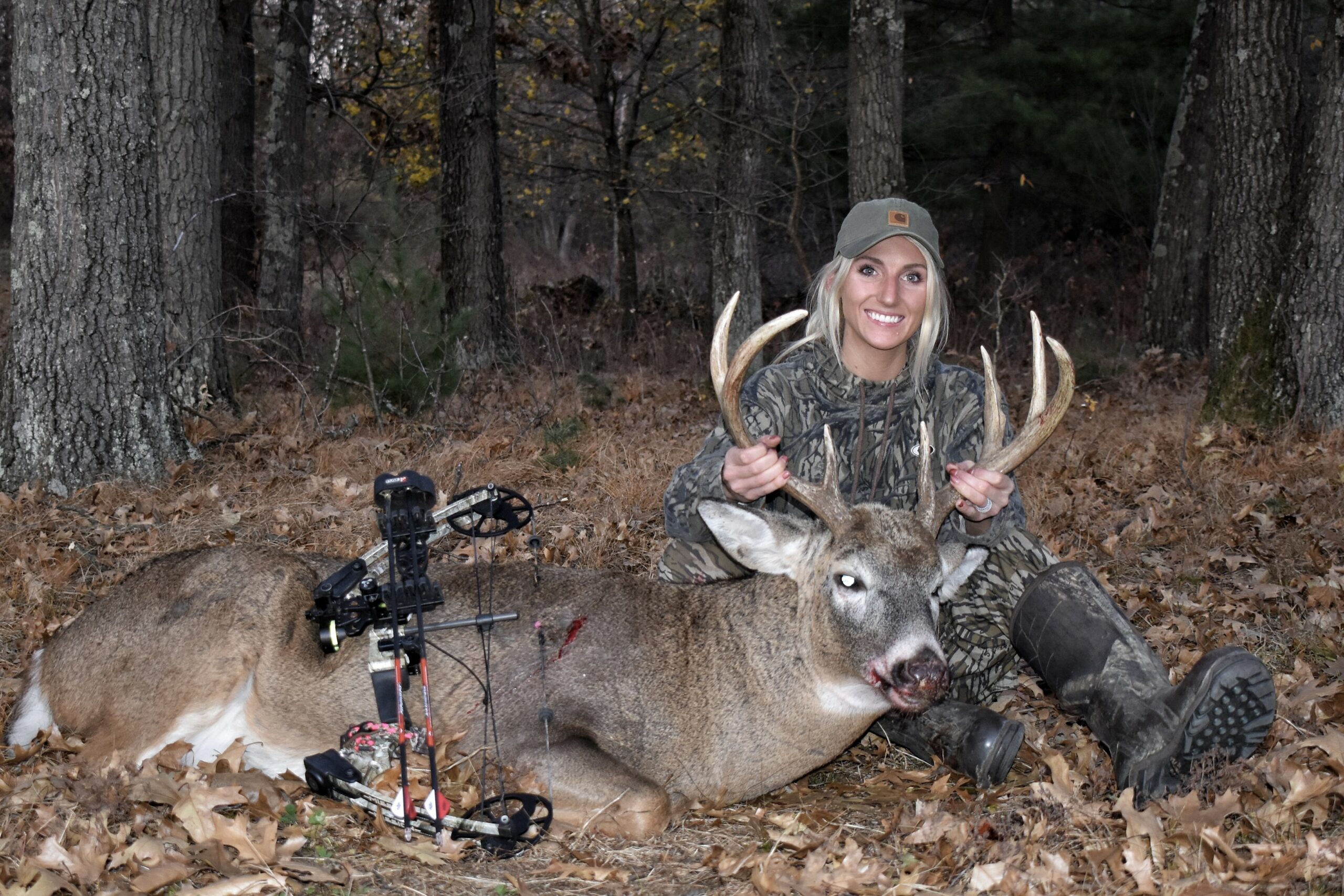 samantha-moore-agent-united-country-midwest-lifestyle-auctions