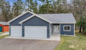 3-bedroom, 2-bath home brand-new construction in Wisconsin Dells